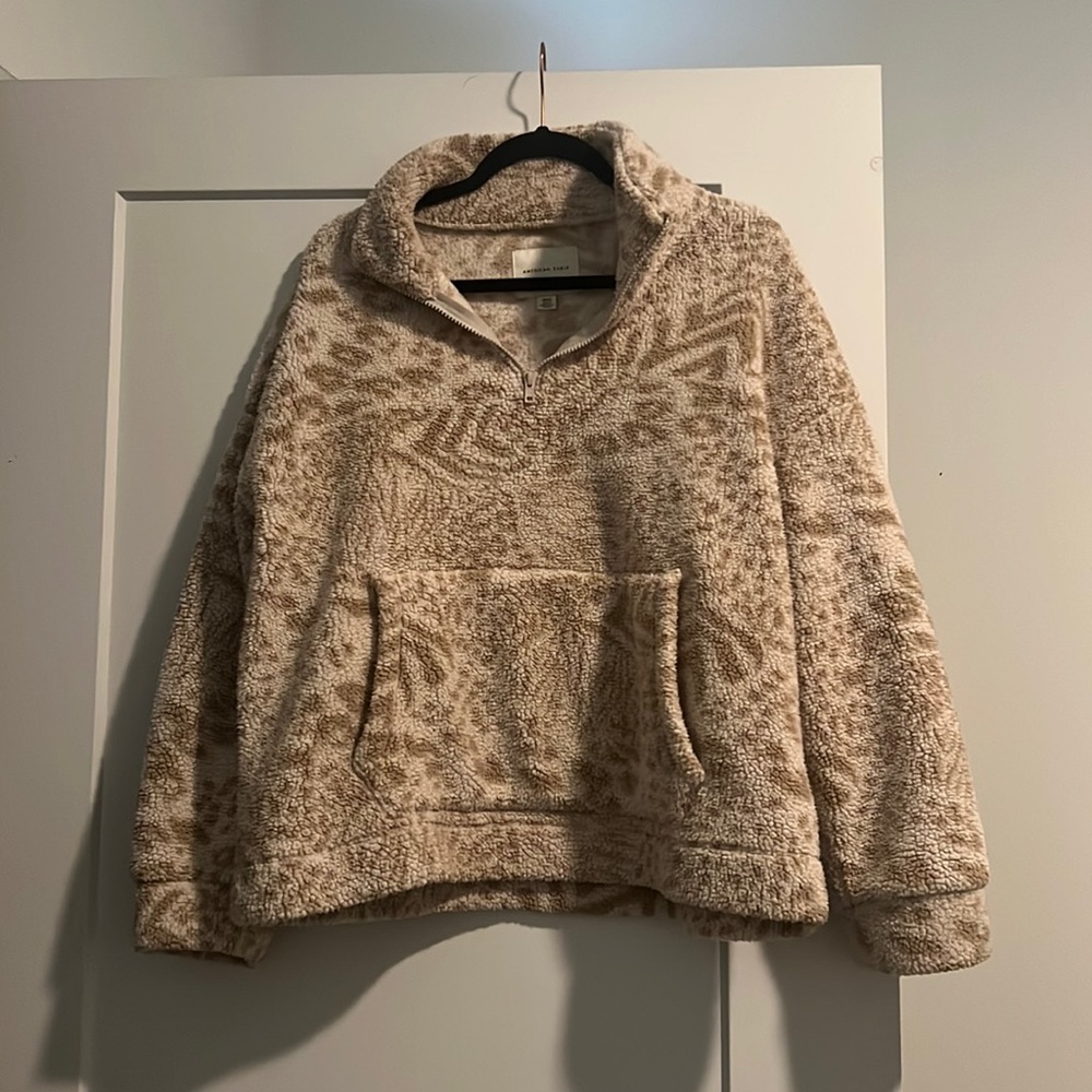 American Eagle Beige Print Quarter Zip